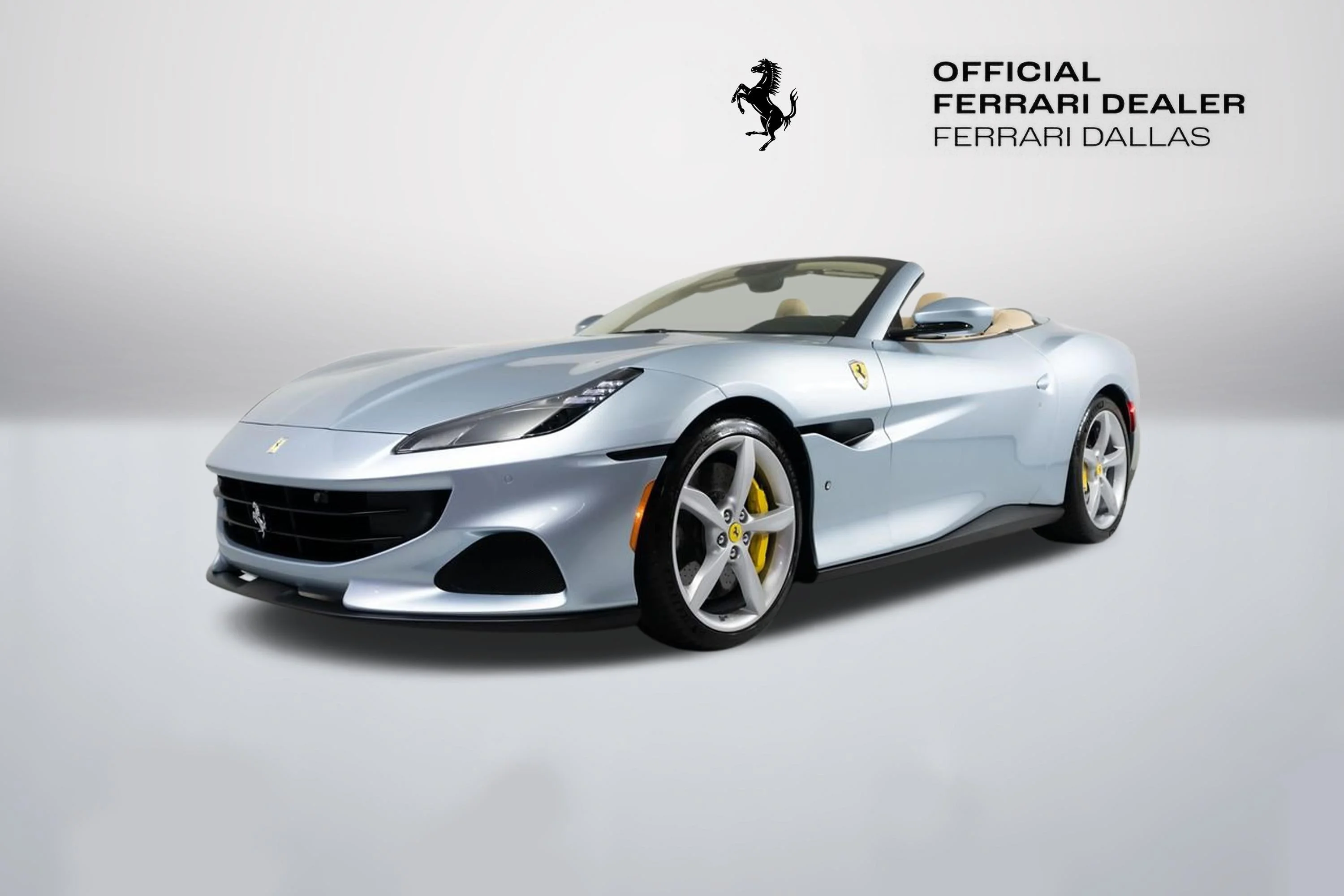 Used 2022 Grigio Alloy Ferrari Base image 25