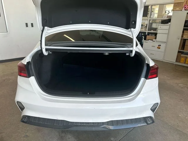 Used 2023 White Kia GT-Line image 23