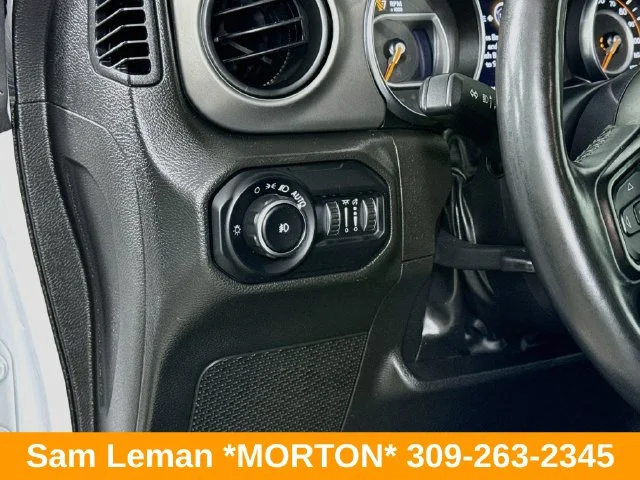 Used 2022 White Jeep Unlimited High Tide image 10