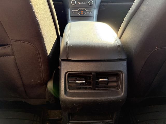 Used 2020 Blue Ford SE image 20
