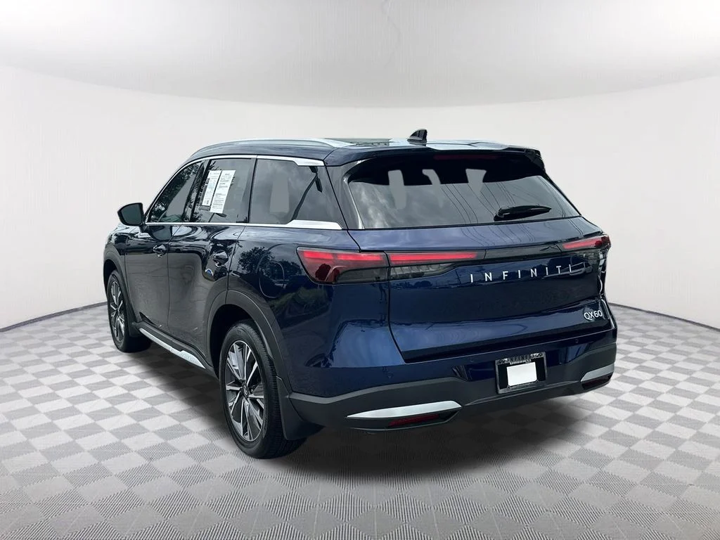Used 2026 Blue INFINITI LUXE image 7