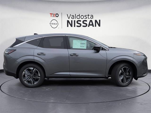 New 2026 Gun Metallic Nissan SL image 3