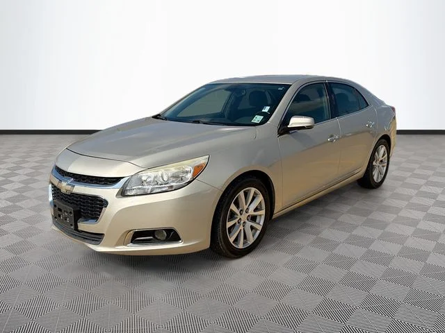Used 2016 Gold Chevrolet LTZ image 3
