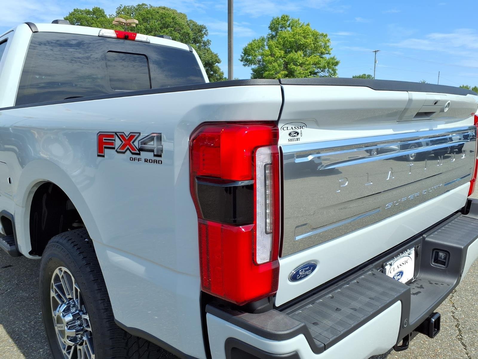 New 2026 Avalanche Ford F-250® Platinum® image 17