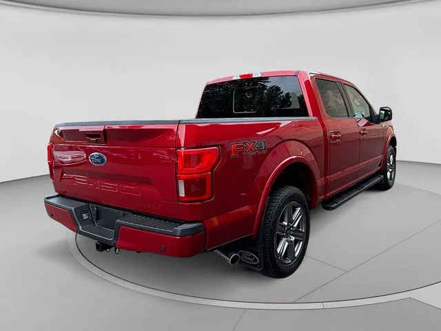 Used 2020  Ford Lariat image 5