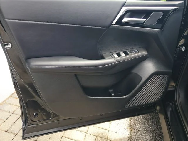New 2026 Black Nissan SL image 14