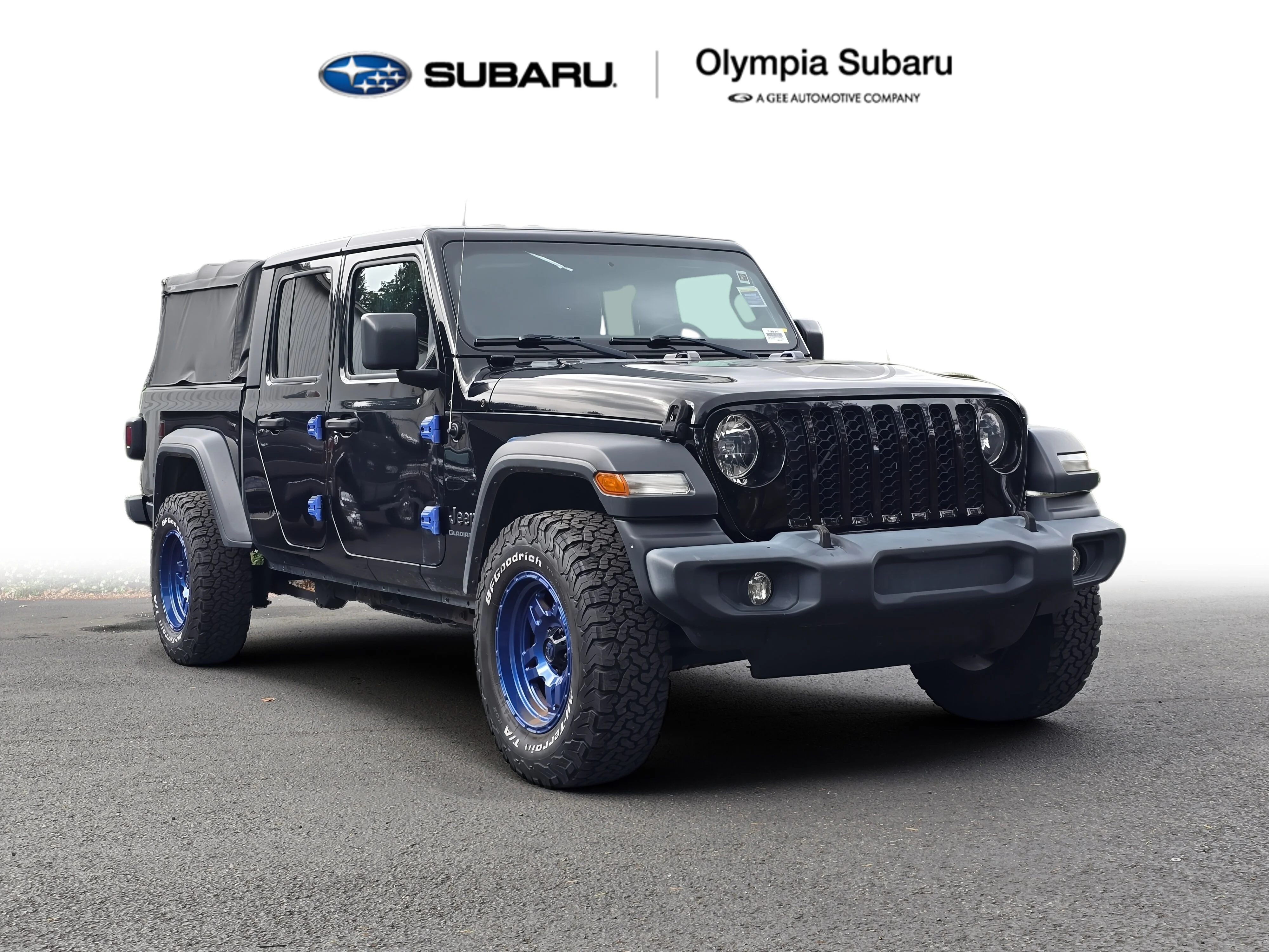 2020 Jeep Gladiator Sport S's photo
