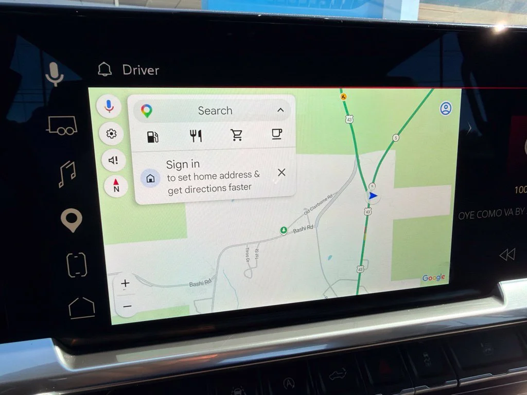 Used 2022 ONYX BLACK GMC SLE image 18