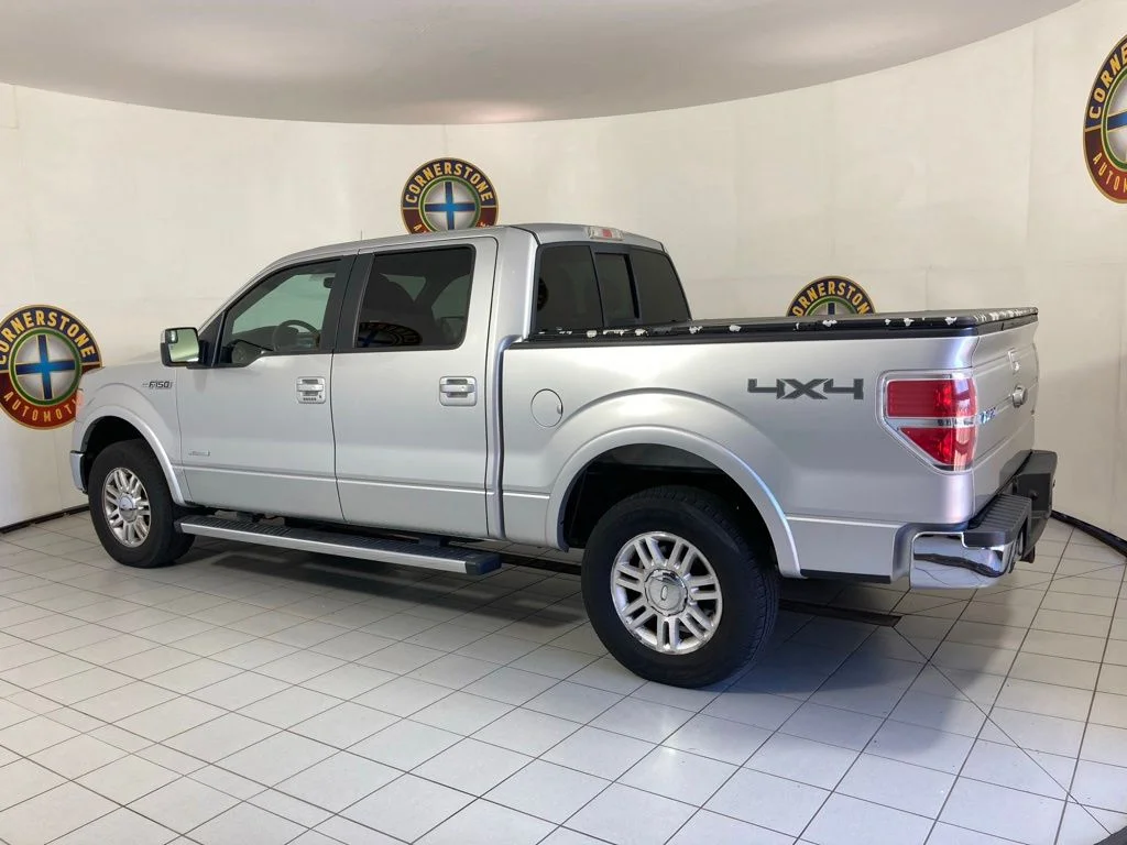 Used 2011 Silver Ford Lariat image 17
