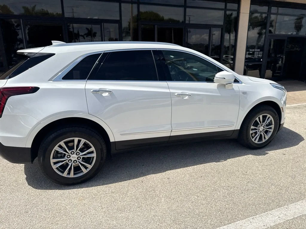 Used 2023 White Cadillac Premium Luxury image 13