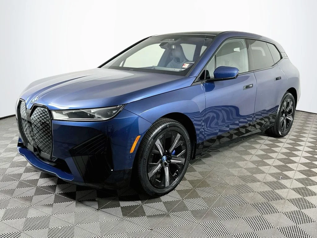 2024 BMW iX Base