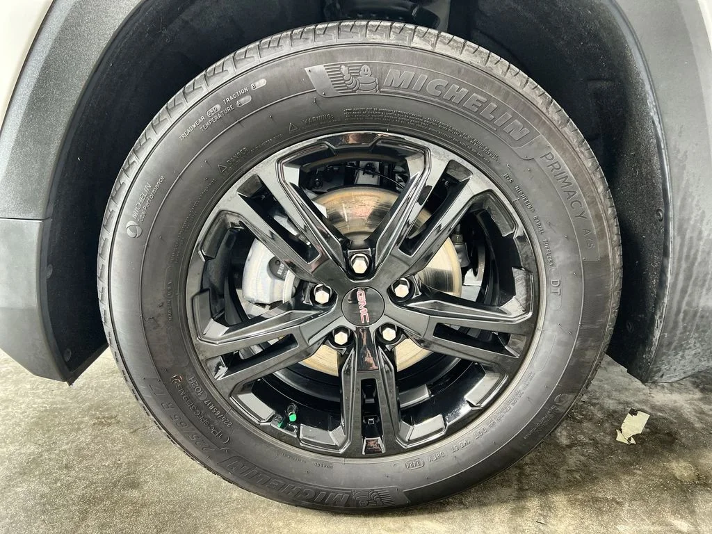 2024 GMC Terrain SLE - Photo 18