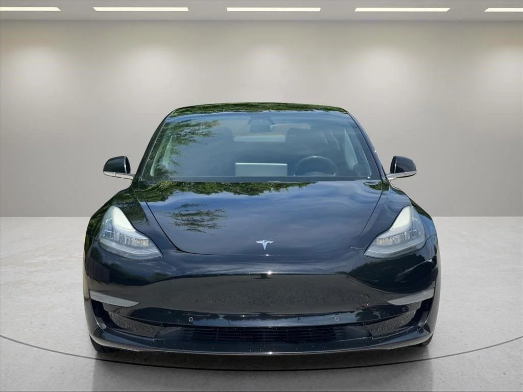 Used 2018 Solid Black Tesla Long Range Battery image 8