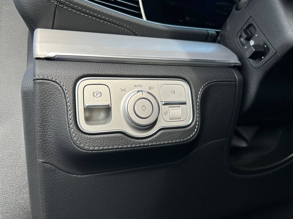 New 2026 Cirrus Silver Metallic Mercedes-Benz GLE 580 image 52