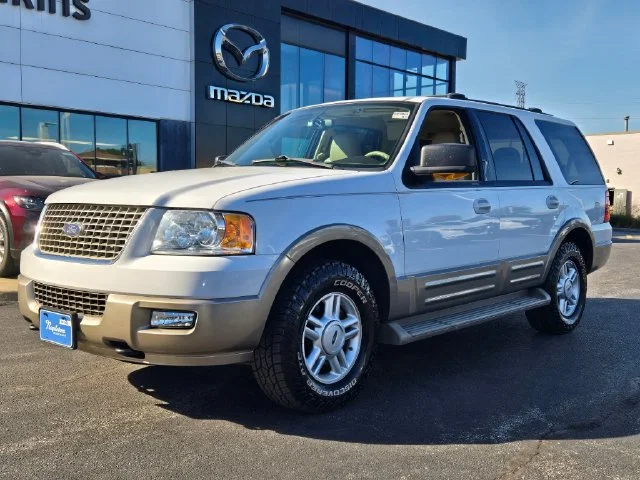 Used 2004 White Ford Eddie Bauer image 1