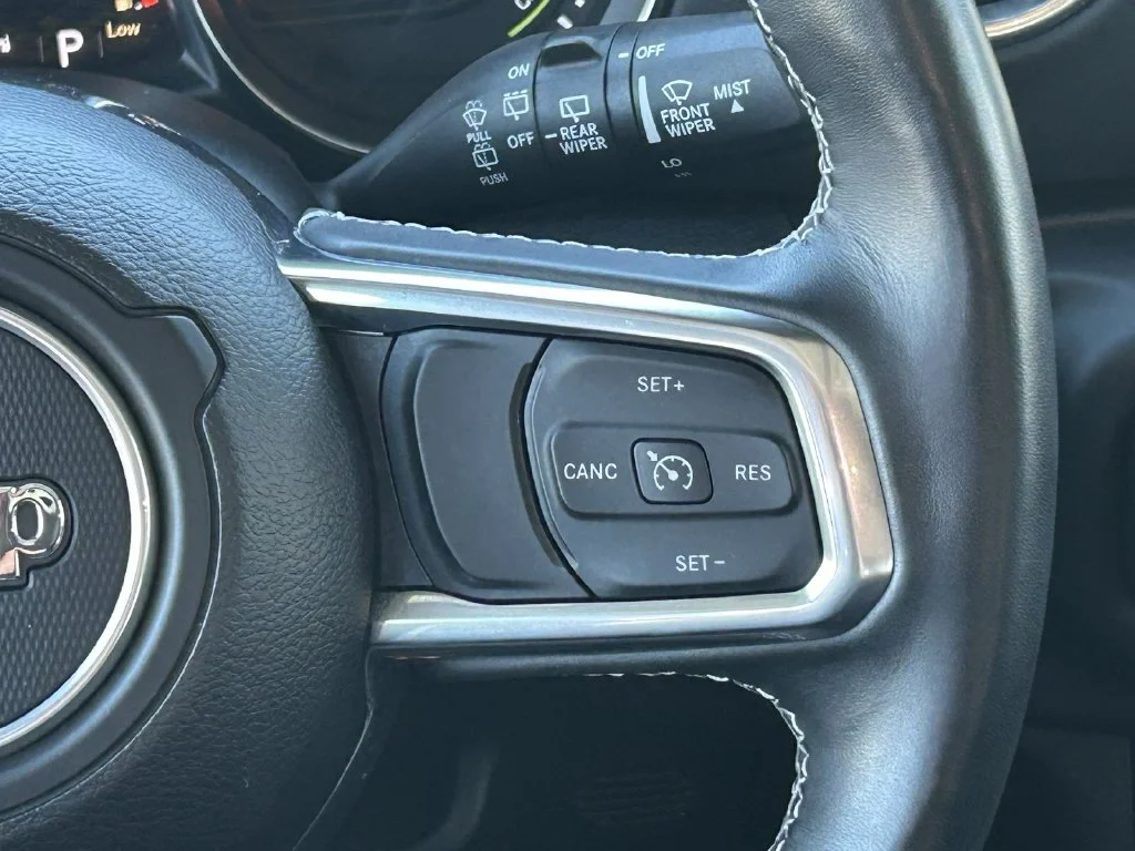 Used 2023 Silver Jeep Sahara 4xe image 18