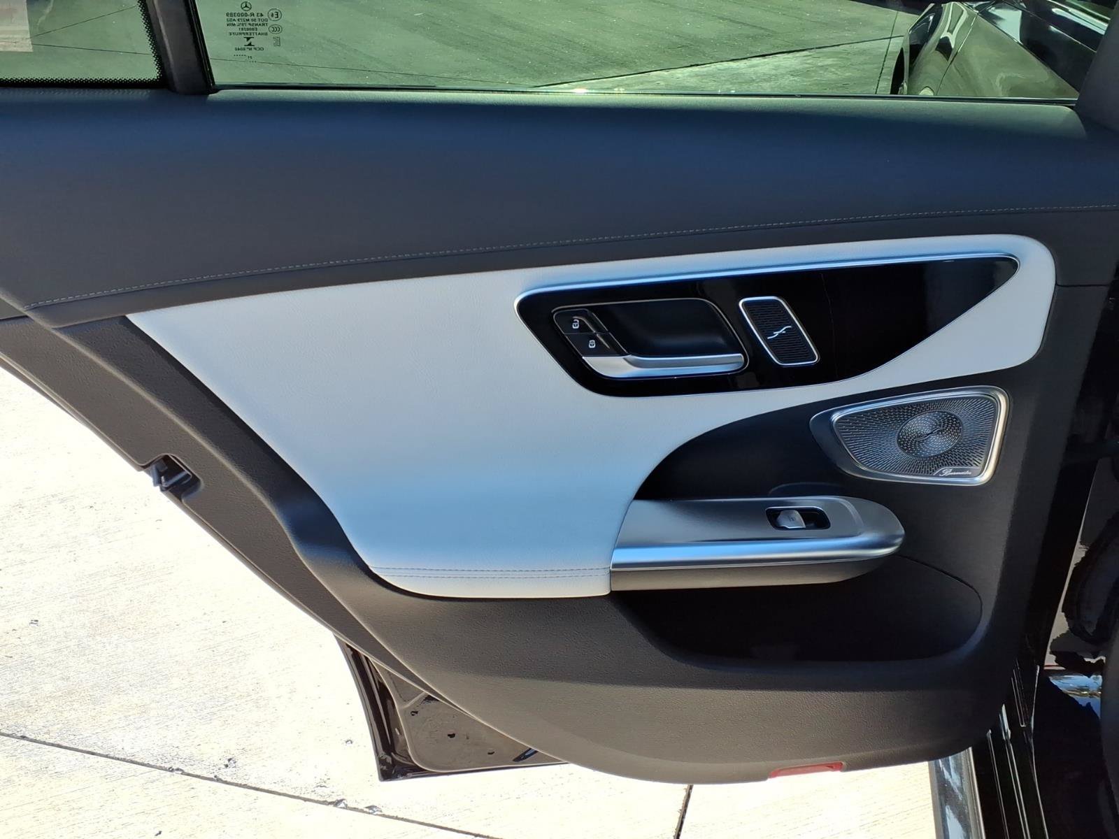Used 2022 Black Mercedes-Benz C300W image 17