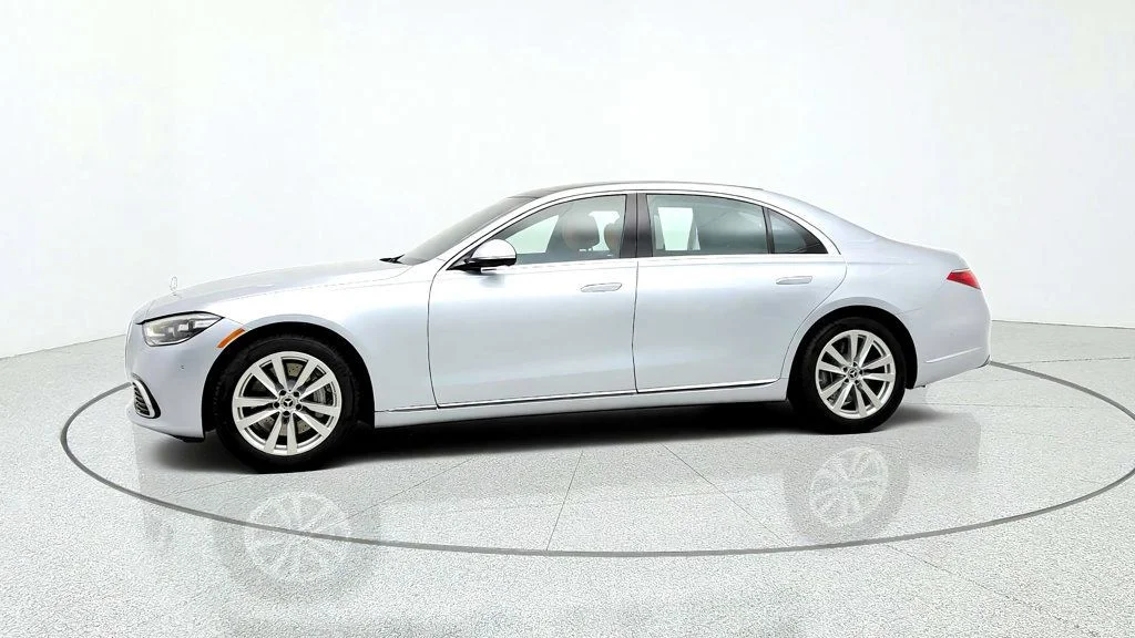 Used 2026 Cirrus Silver Metallic Mercedes-Benz S 580 4MATIC® Sedan w/ Nappa Leather & Wood Trim image 8