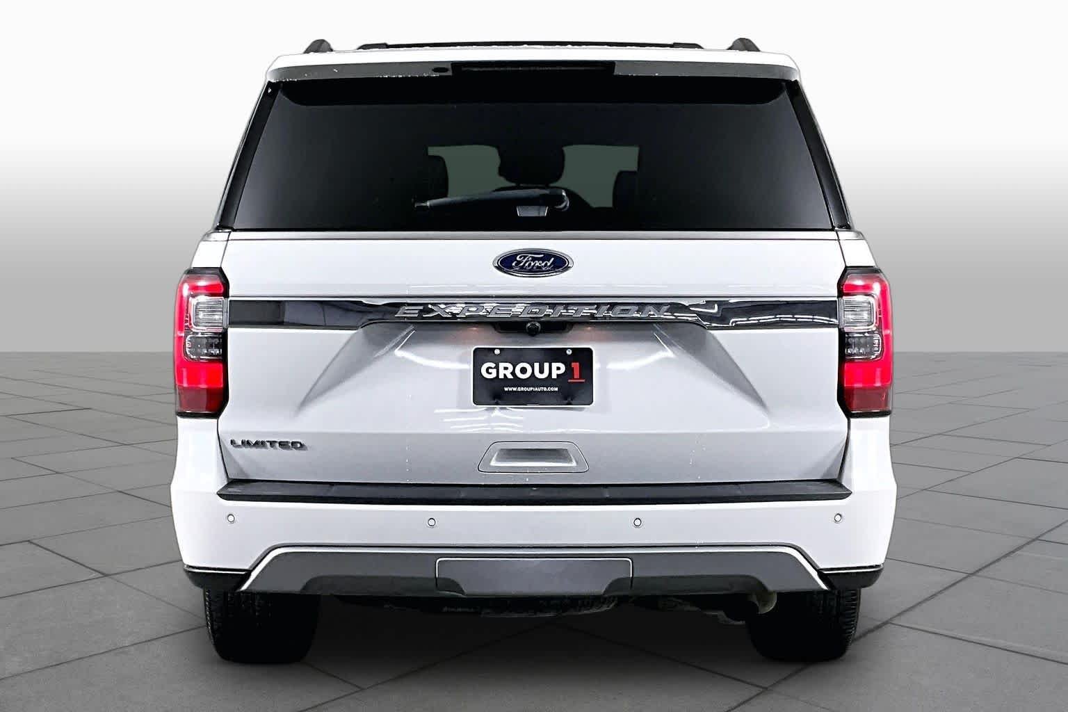 Used 2020 Star White Metallic Tri-Coat Ford Limited image 5