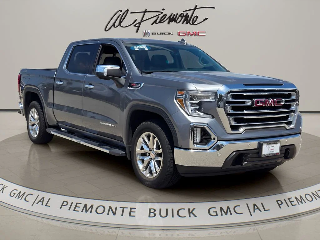 2020 GMC Sierra 4WD Crew Cab Short Box SLT's photo