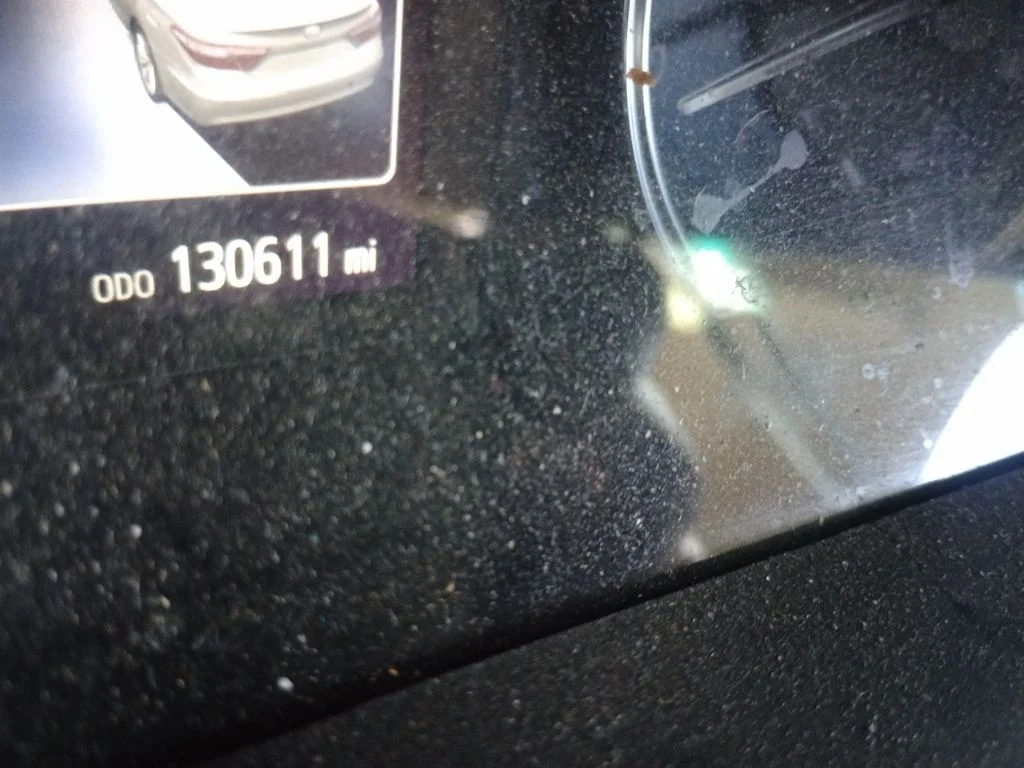 Used 2016  Toyota LE image 9