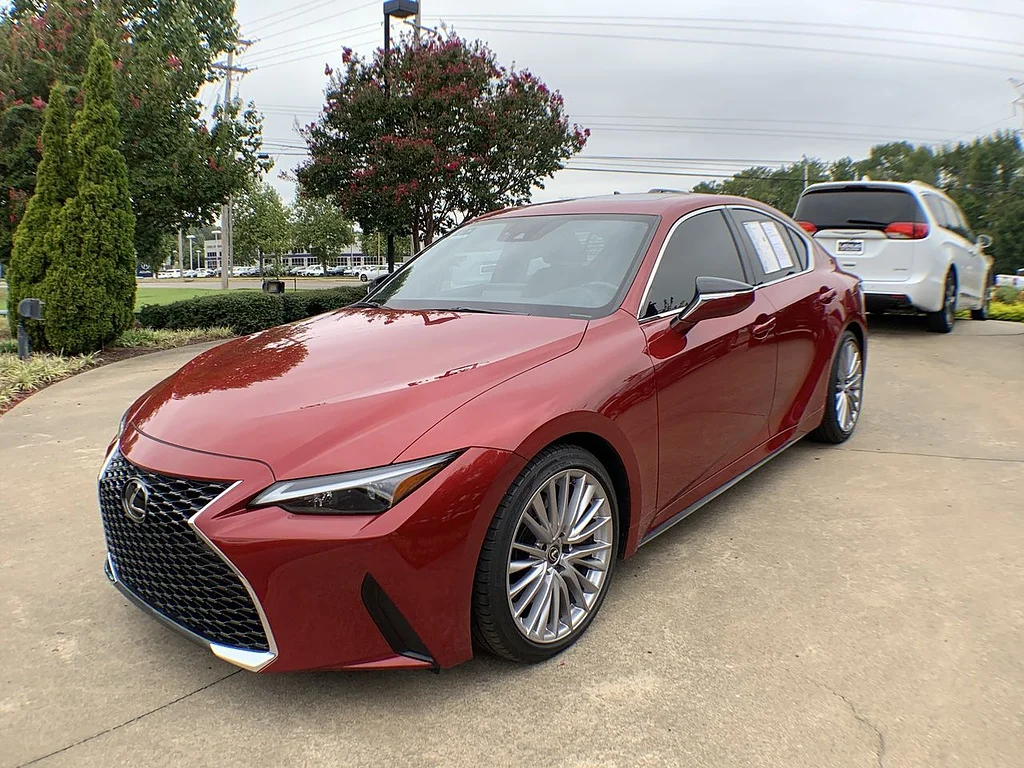 2025 Lexus IS