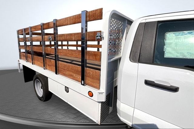 2024 Ford F-450 Super Duty Chassis Cab XL - Photo 9