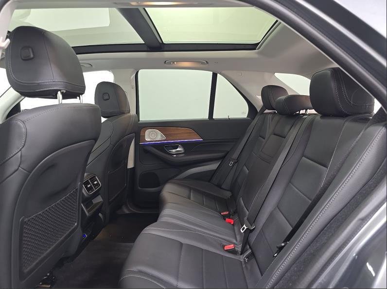 Used 2025 Selenite Grey Metallic Mercedes-Benz GLE 350 image 6