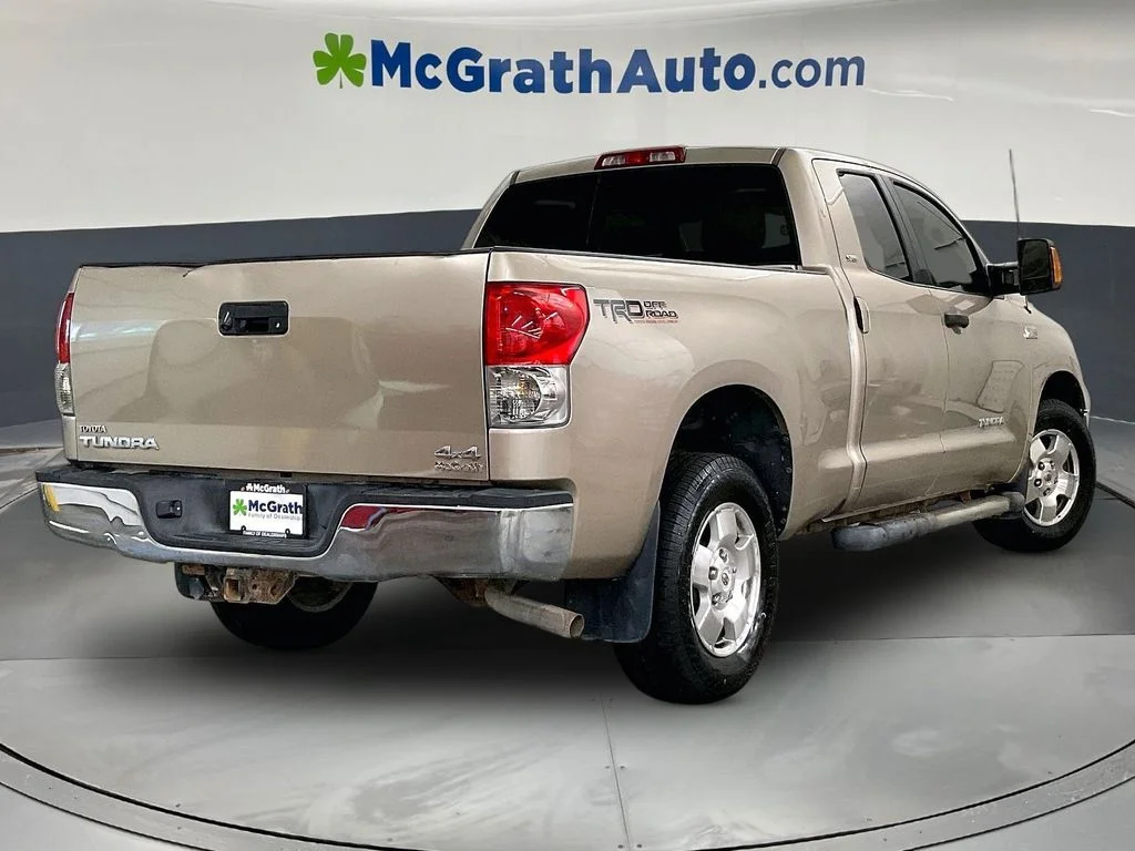 Used 2007 Beige Toyota SR5 image 16