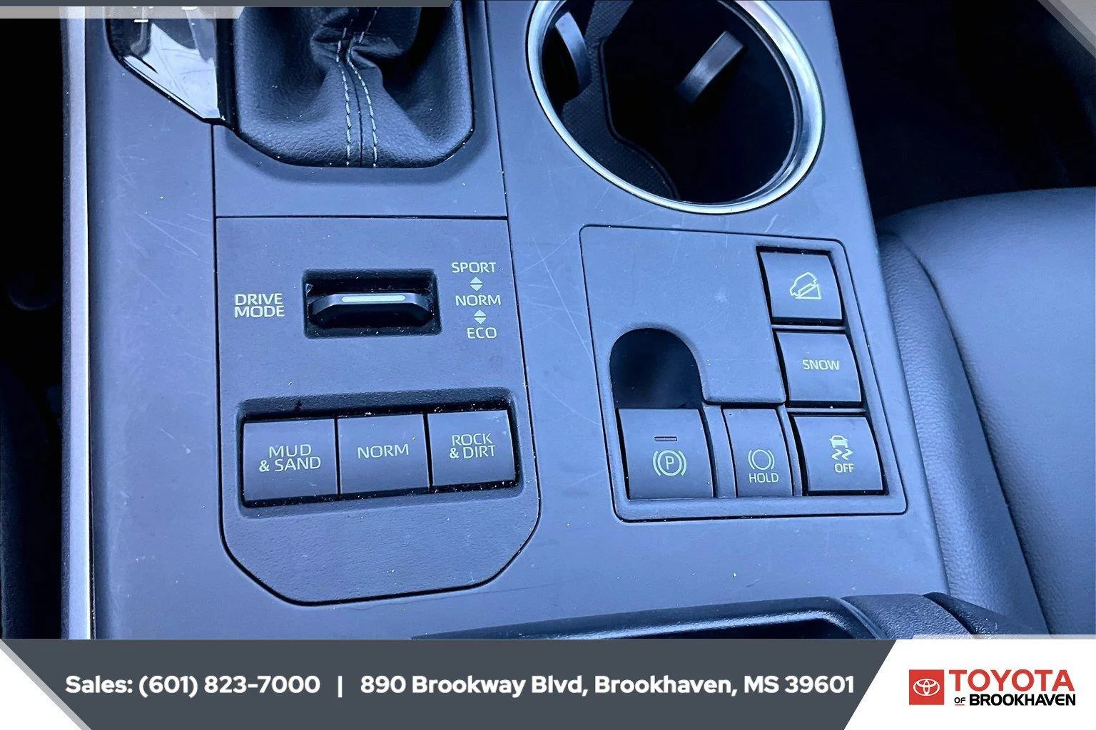 Used 2026 Midnight Black Metallic Toyota XLE image 23