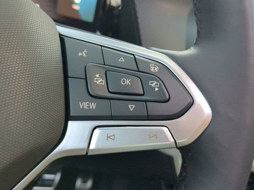 2026 Volkswagen Atlas Cross Sport SEL Premium R-LINE - Photo 31