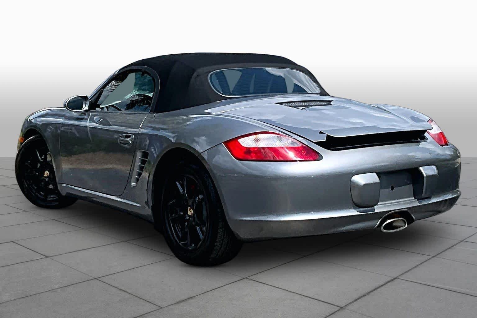 Used 2005 GRAY Porsche  image 16