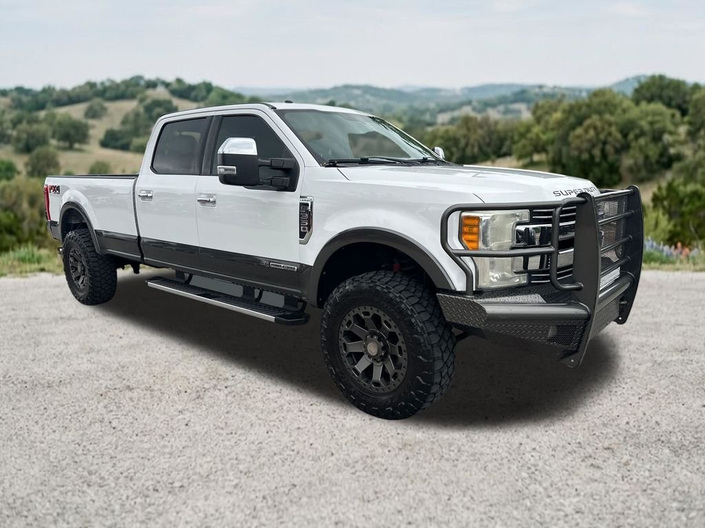Used 2017 White Ford Lariat image 1