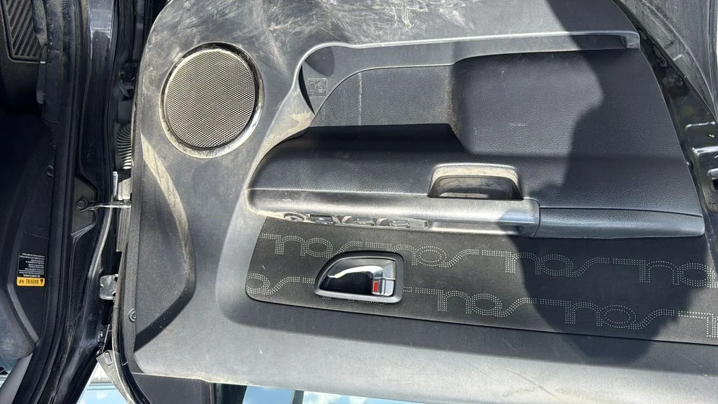 Used 2012 Gray Kia Plus image 10