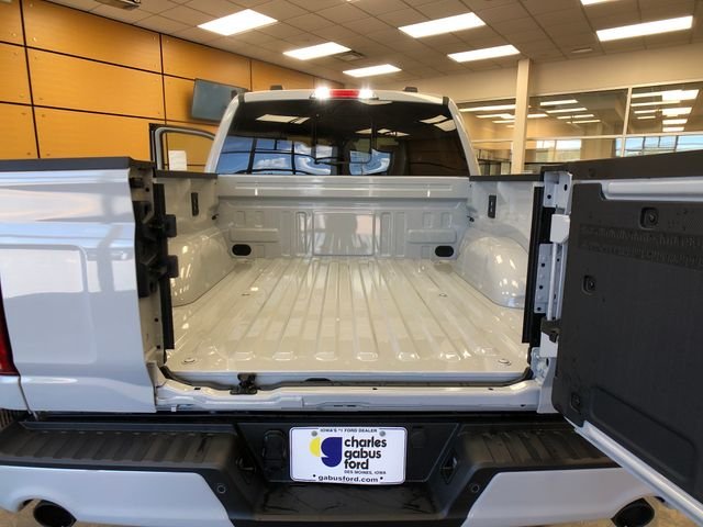 New 2026 Avalanche Ford Lariat® image 23