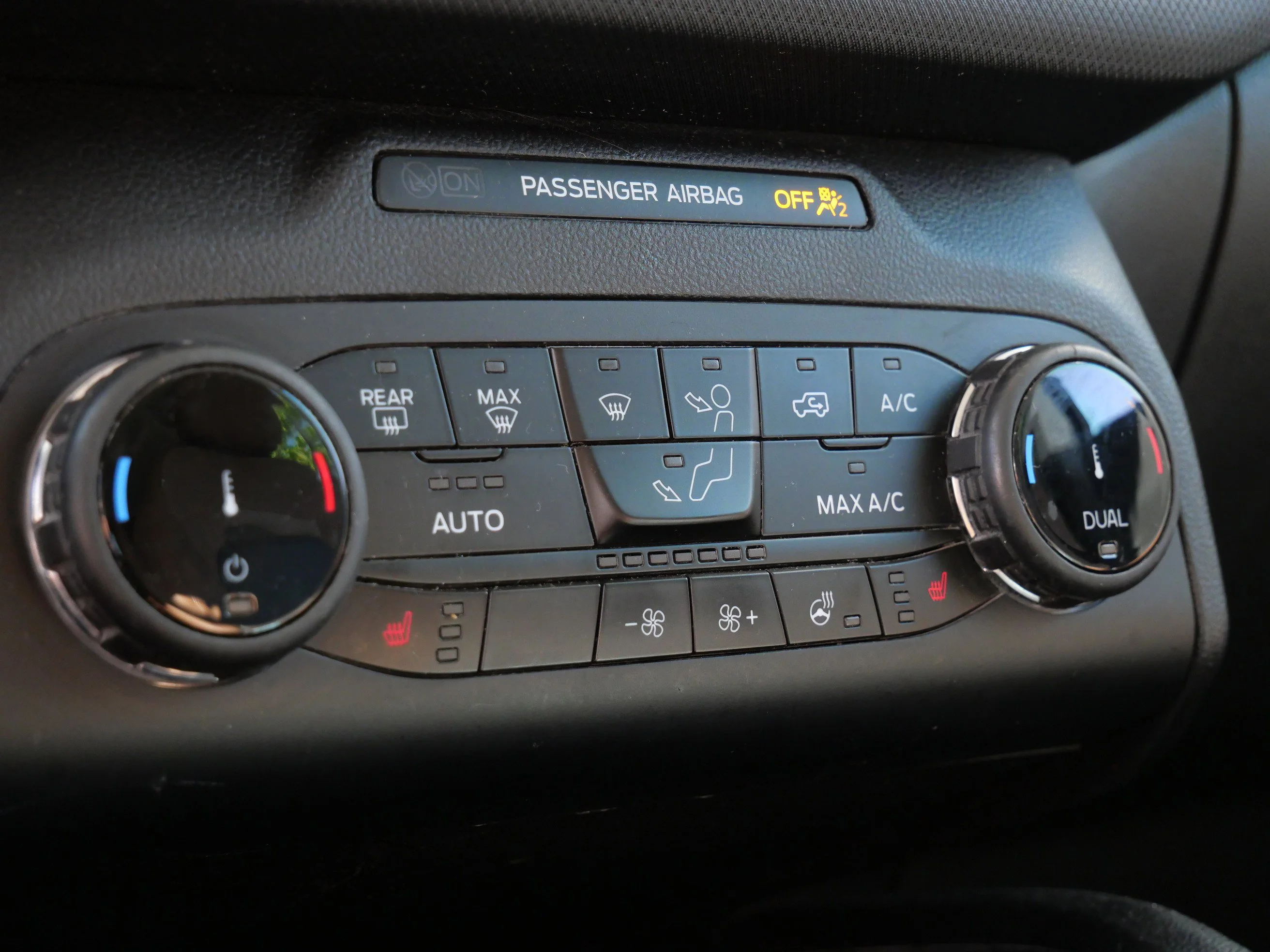 Certified Used 2023 Oxford White Ford Badlands image 20