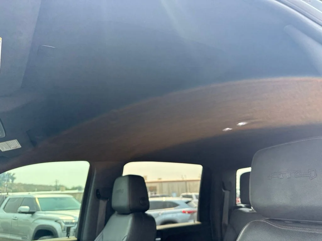 Used 2022 Onyx Black GMC AT4 image 21