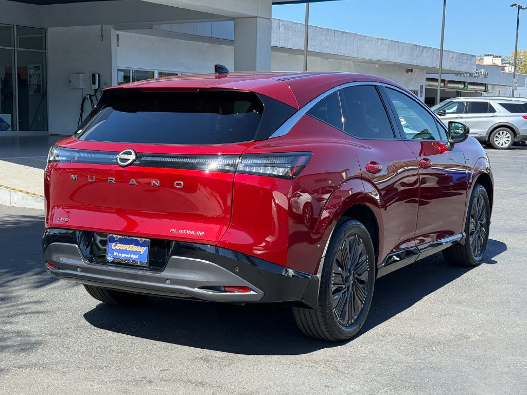 Used 2026  Nissan Platinum image 7