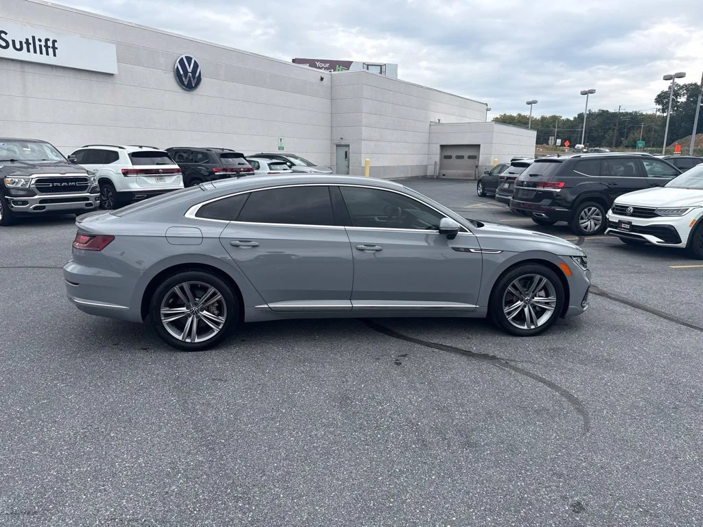Certified Used 2022 Moonstone Gray Volkswagen 2.0T SE R-Line image 17