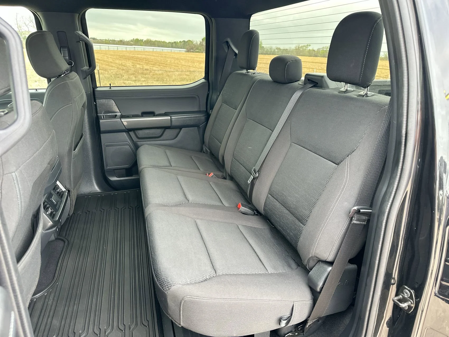 Used 2023 Black Metallic Ford XLT image 22