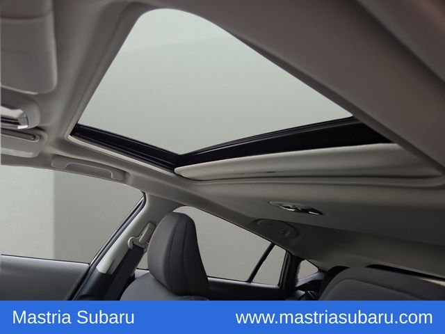 Used 2026 Alpine Green Subaru Premium image 8