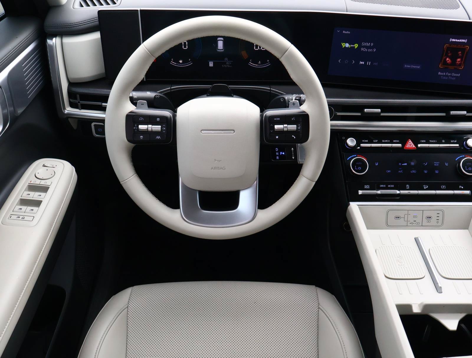 2024 Hyundai Santa Fe SEL - Photo 9