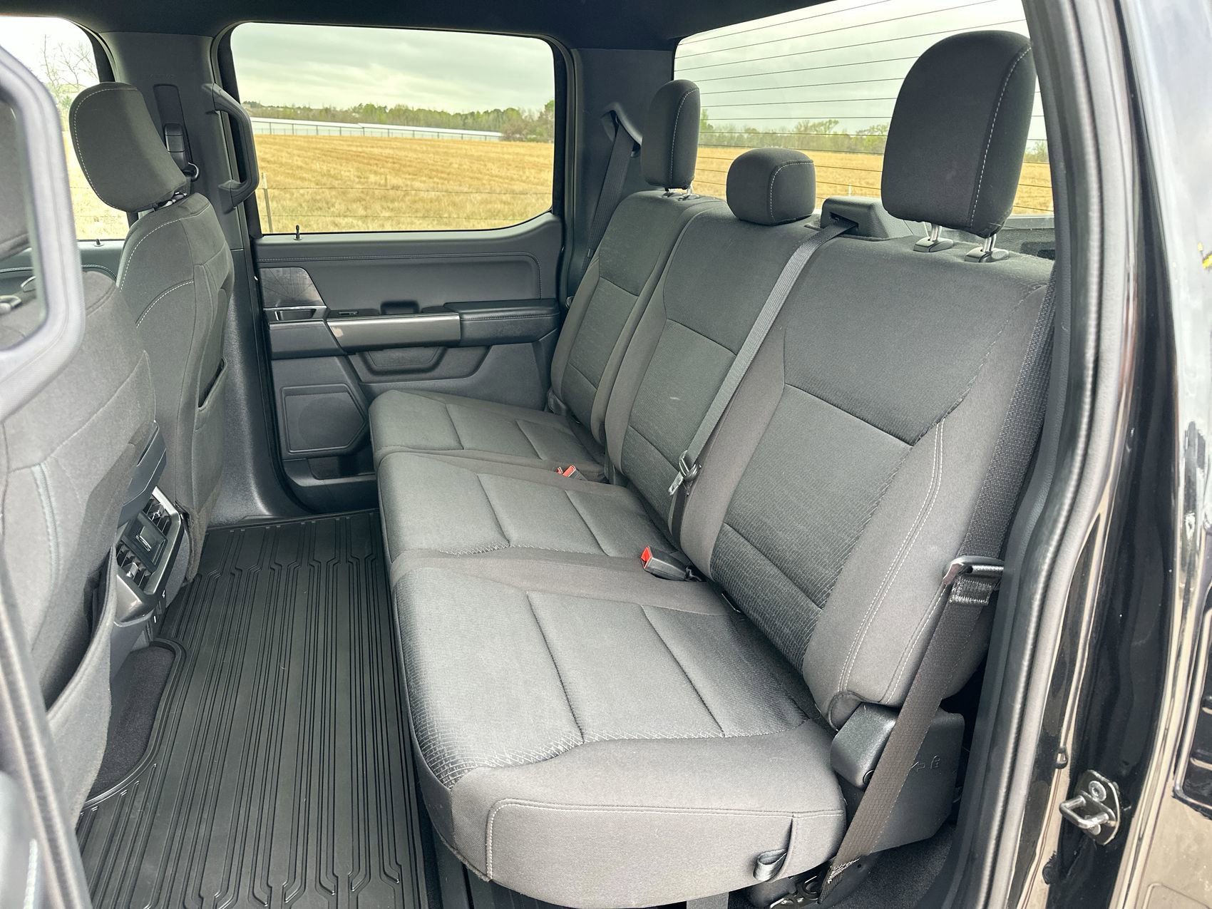 Used 2023 Black Metallic Ford XLT image 22