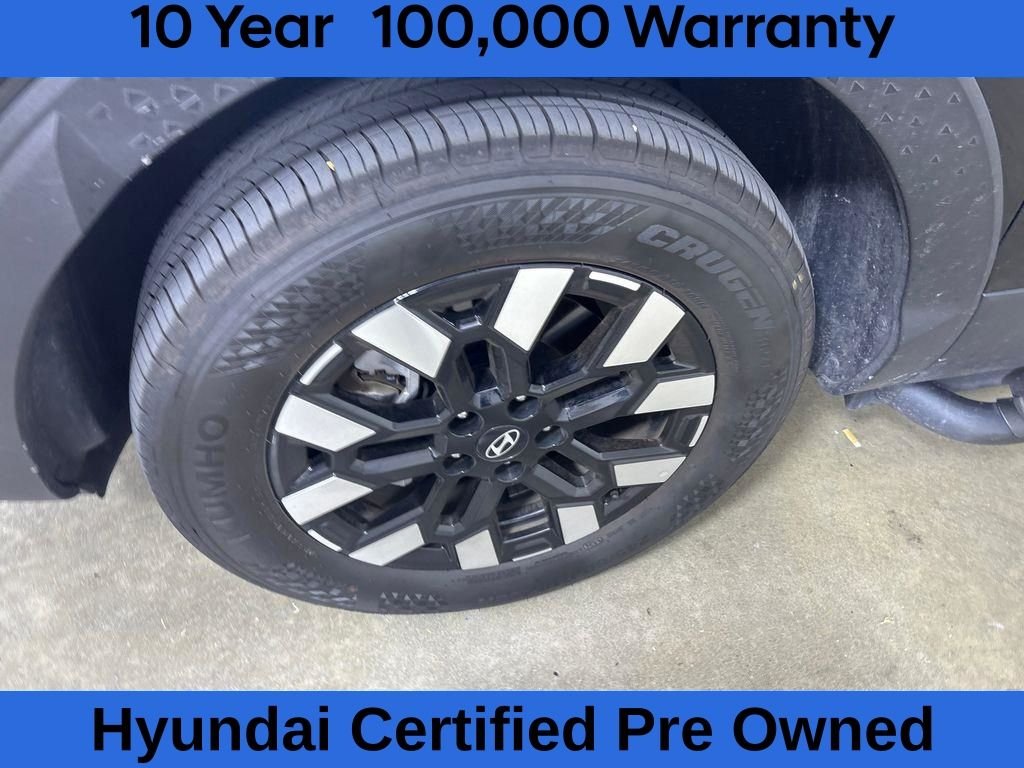 Certified Used 2025 Black Hyundai SEL image 18