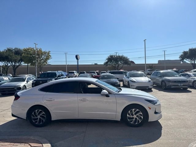 Certified Used 2021 Hyper White Hyundai Blue image 7