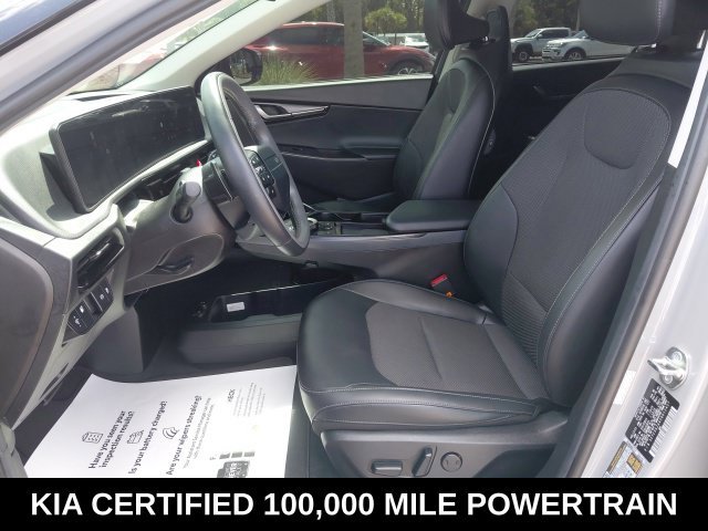 Used 2025 Gray Kia Light image 24