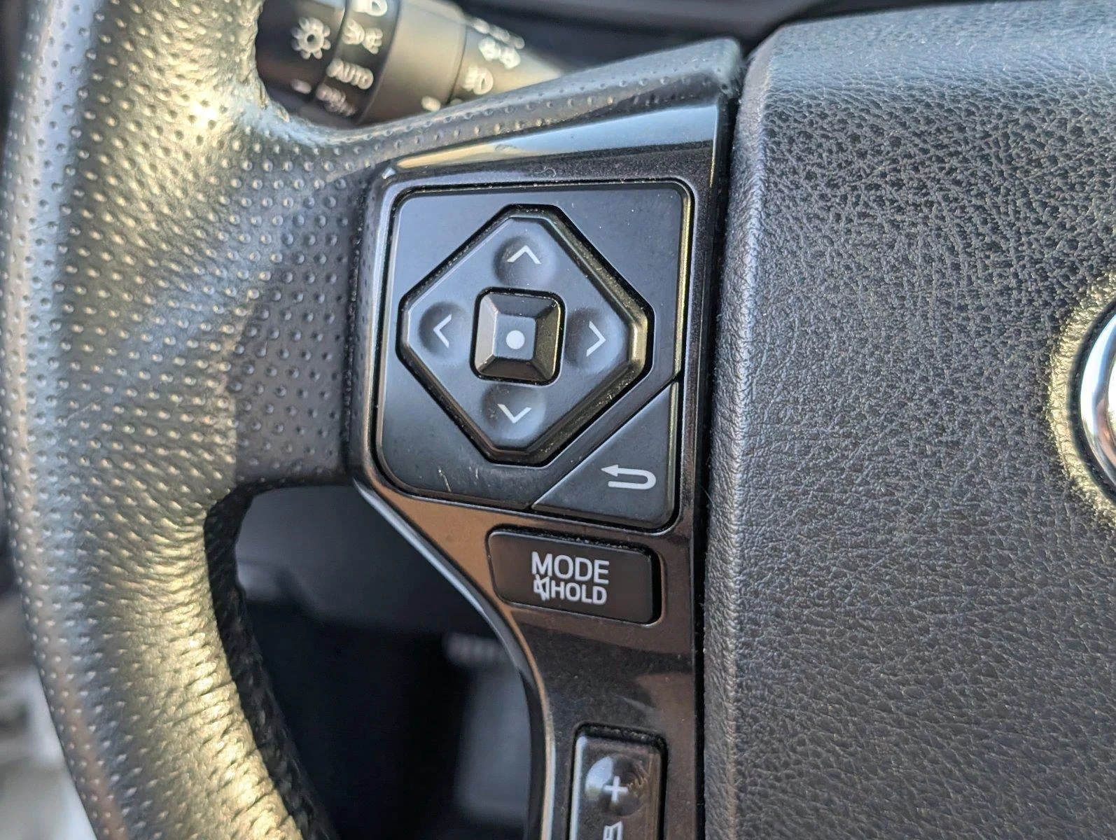 Used 2019 Super White Toyota TRD Pro image 32