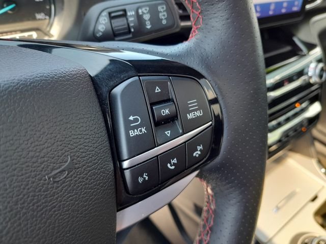 Used 2023 Gray Ford ST-Line image 15