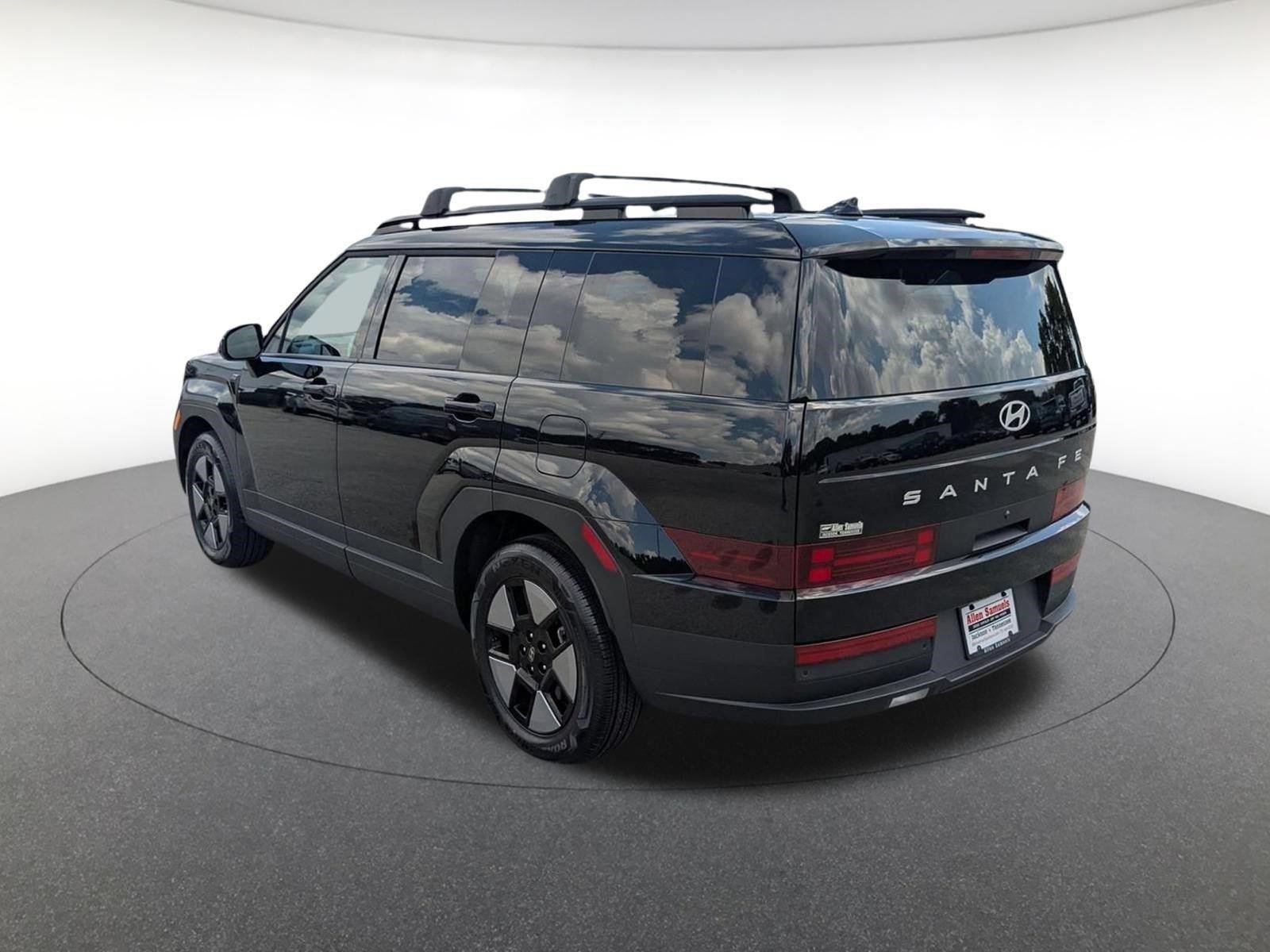 New 2026 Phantom Black Hyundai SEL image 6