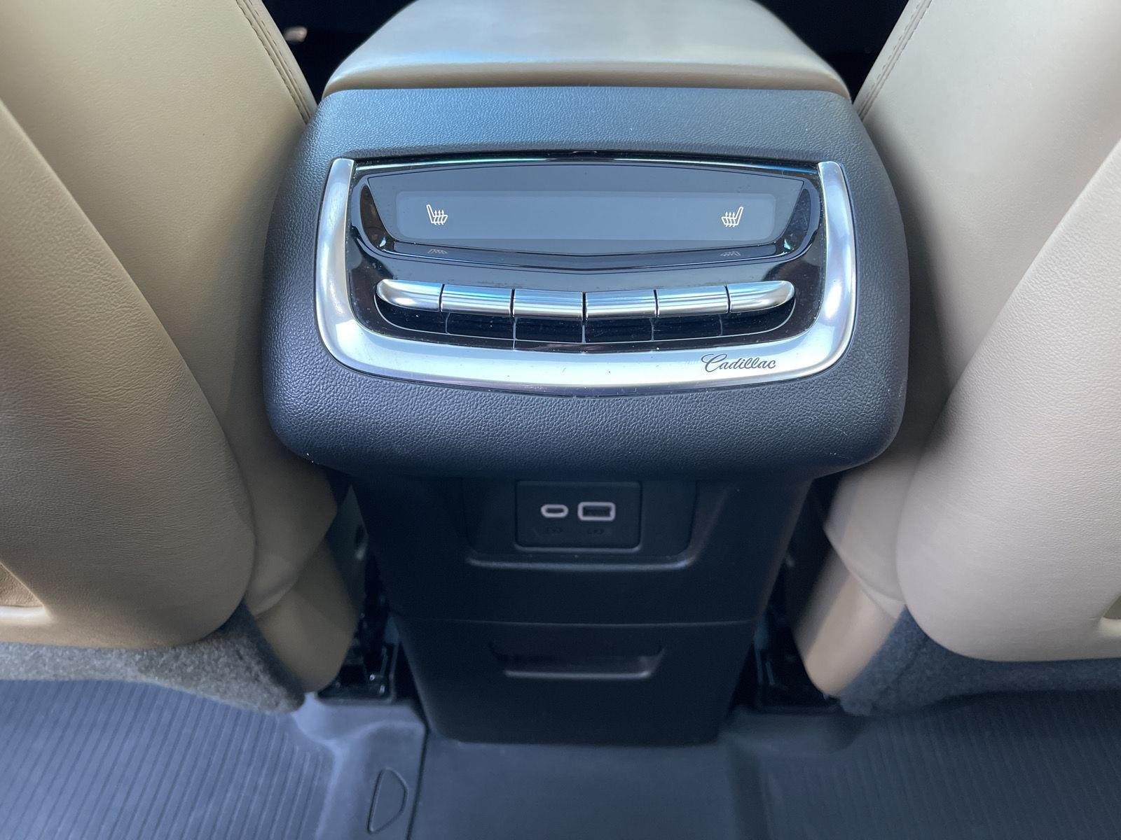Used 2020 CRYSTAL WHITE TRICOAT Cadillac AWD Sport image 45